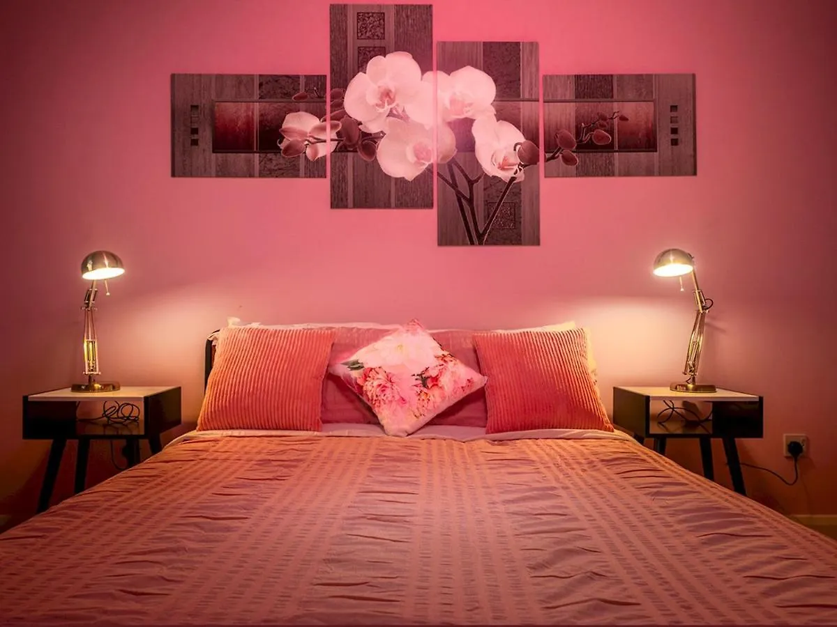 Pass The Keys - 2Br Luxury Apartment With Jacuzzi Bath Belfast United Kingdom