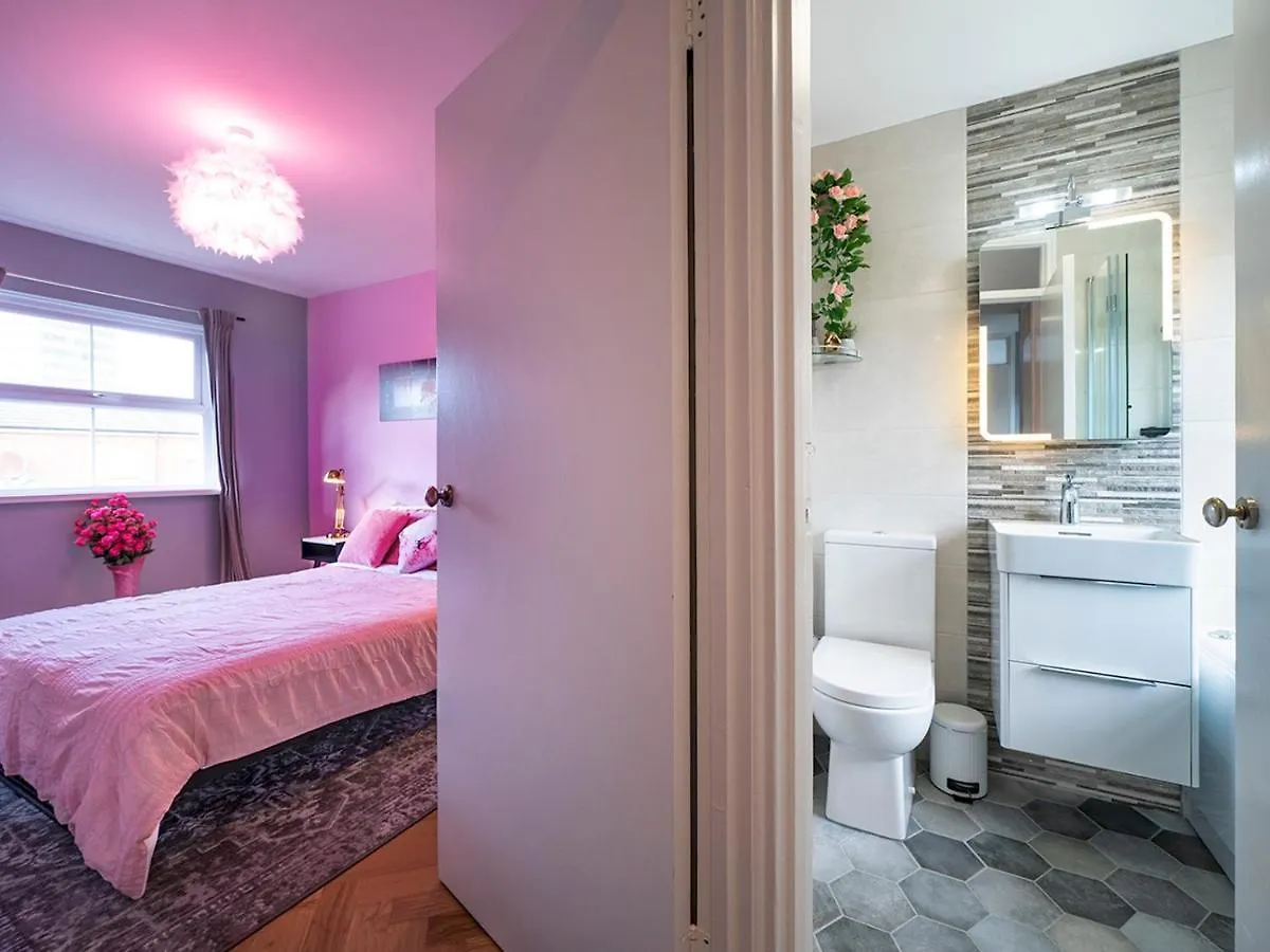 Pass The Keys - 2Br Luxury Apartment With Jacuzzi Bath Belfast United Kingdom
